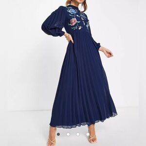ASOS Designhighneck pleated long sleeve skater maxi dress embroidery navy